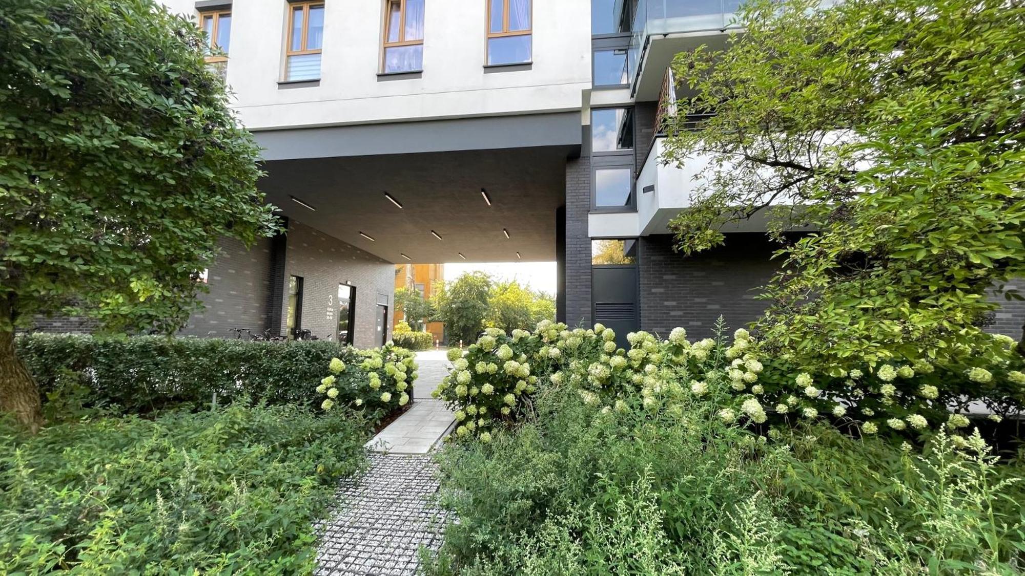 Apartamenty Warszawa Centrum Wlodarzewska 30 Экстерьер фото